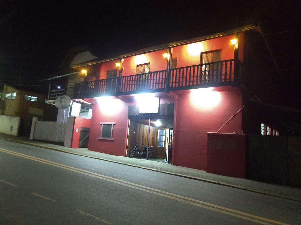 Pousada Rr Central Campos do Jordão Exterior photo